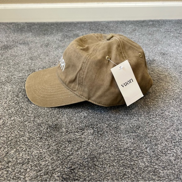 Vuori camel ball cap